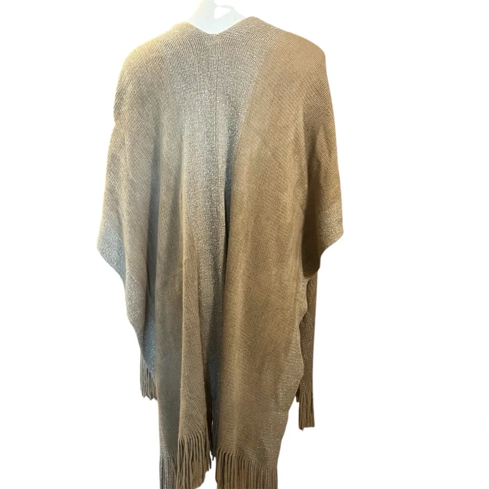 Northern Angel tan knit poncho with gold thread trim and fringe - Picture 5 of 12